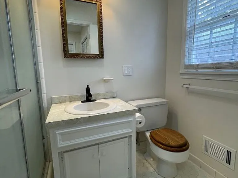 10806 Dartford Pl — Photo 17