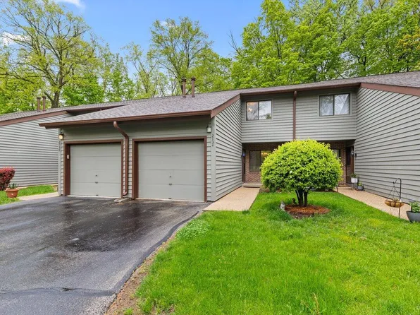 2734 Old Mill DRIVE #A-2, Racine, WI 53405