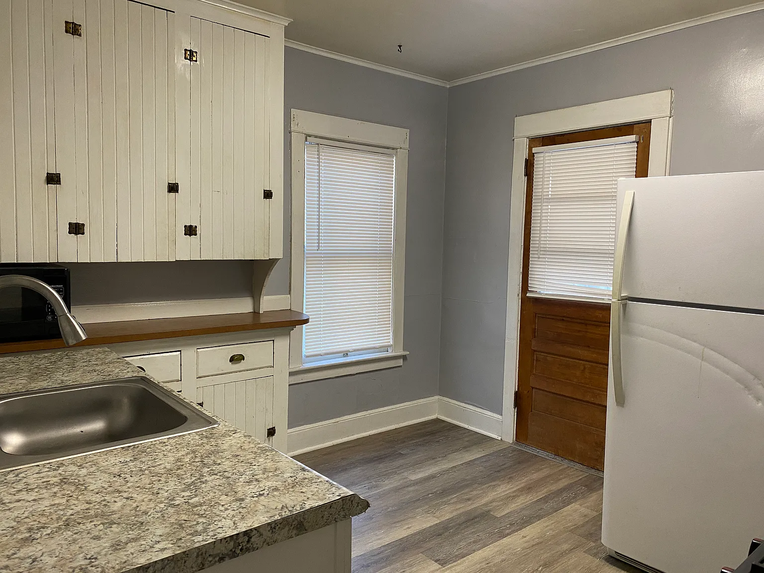 2 bed, 1000 sqft, $1,400 — Photo 1