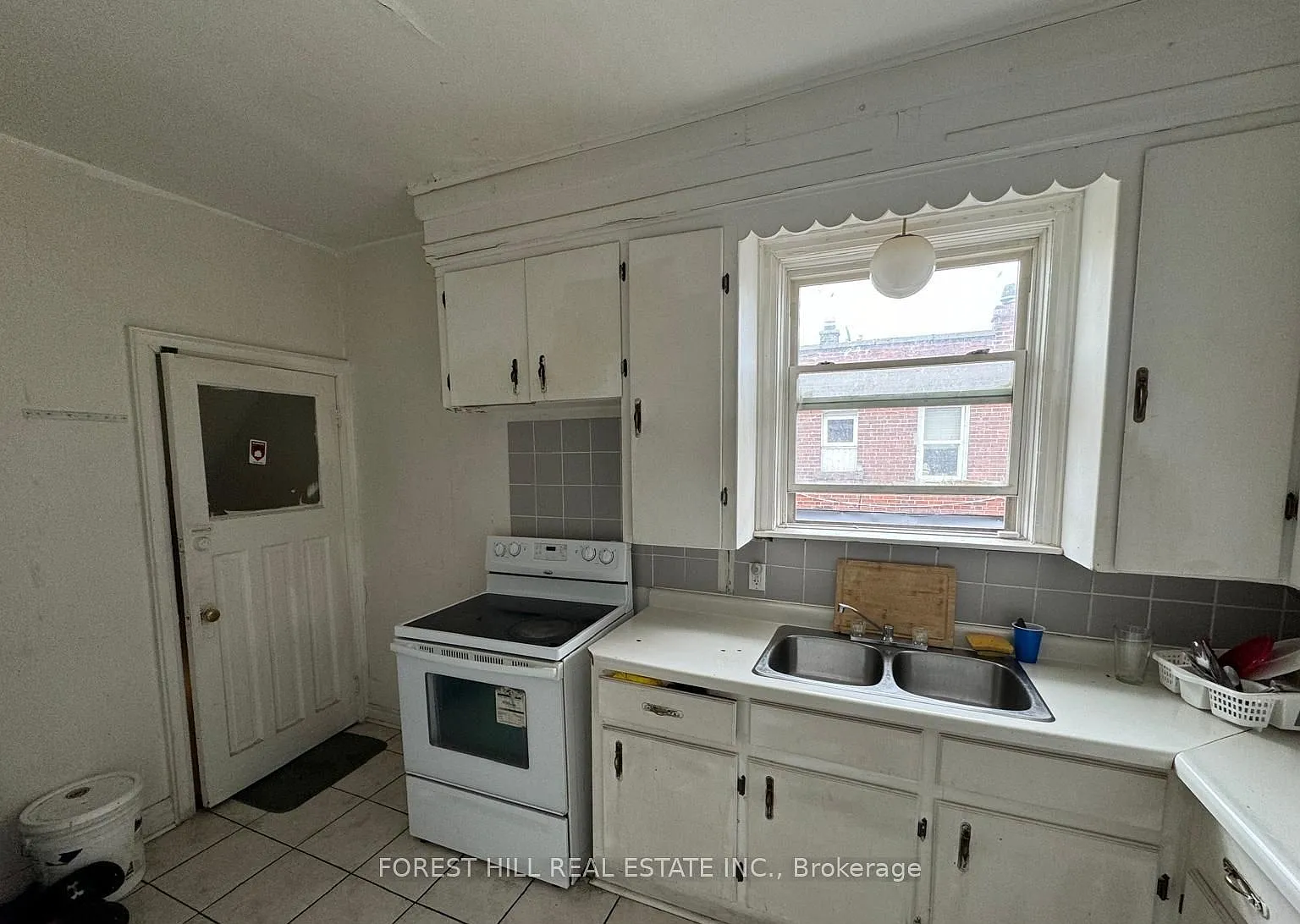 1 bed, $850 — Photo 2
