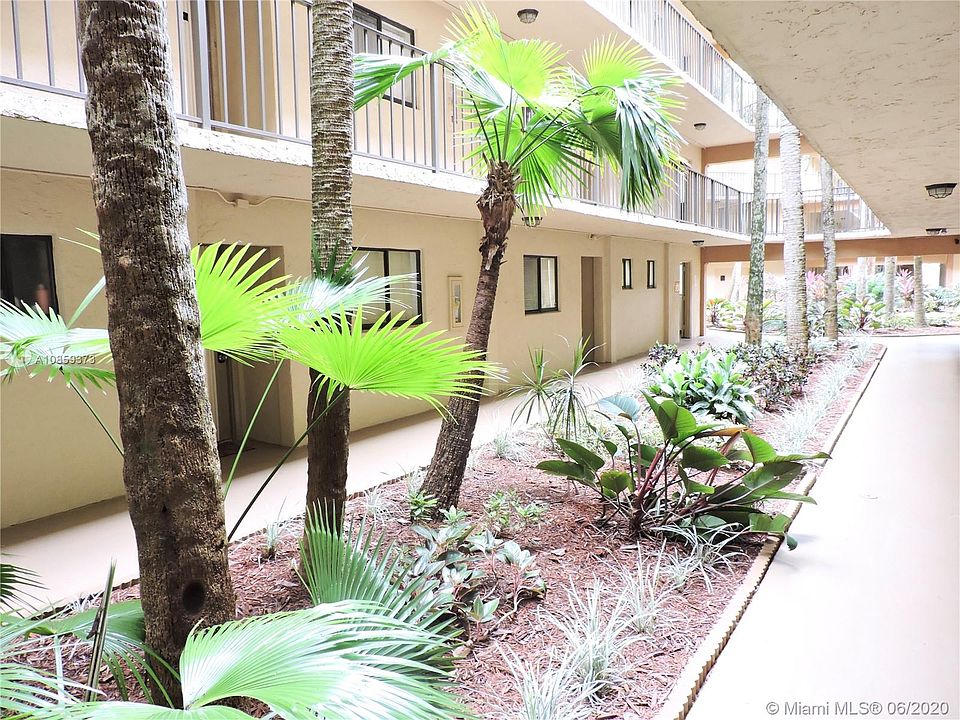 1st image of 8025 SW 107th Ave APT 221