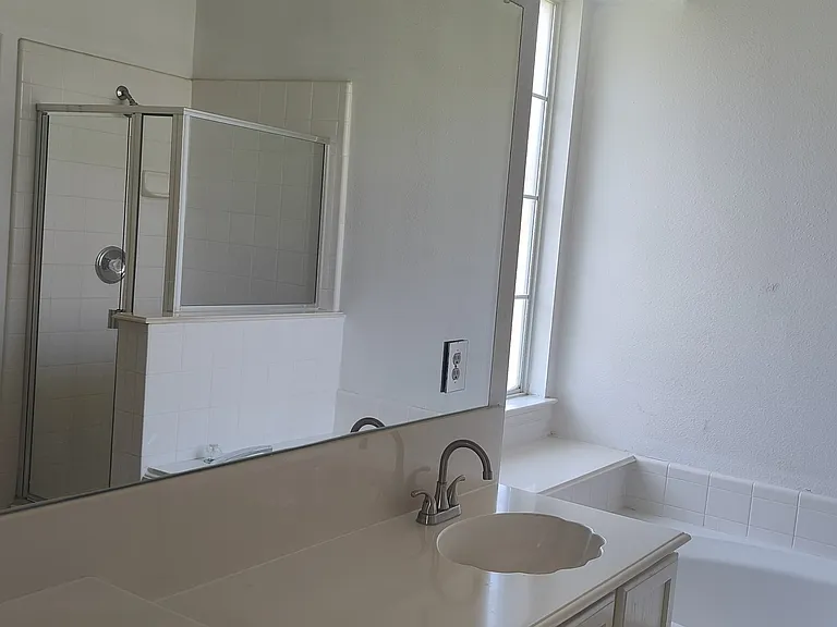 1412 Brenda Ln — Photo 35