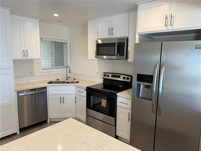 222 Arch St #3 — Photo 9