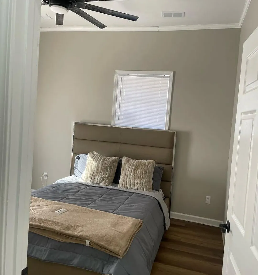 3 bed, 1174 sqft, $1,450 — Photo 2