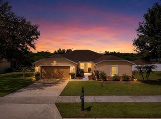 2388 Yellow Grass Ct, Apopka, FL 32712