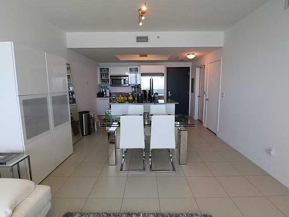 3rd image of 888 Biscayne Blvd APT 3810