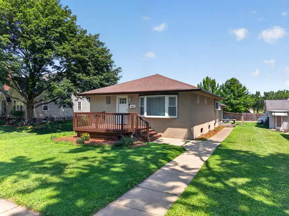 612 W Cleveland St, Spring Valley, IL 61362