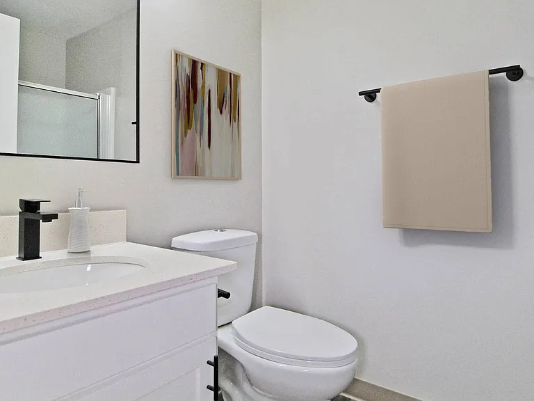 Woodland Valley Apartments — Photo 7