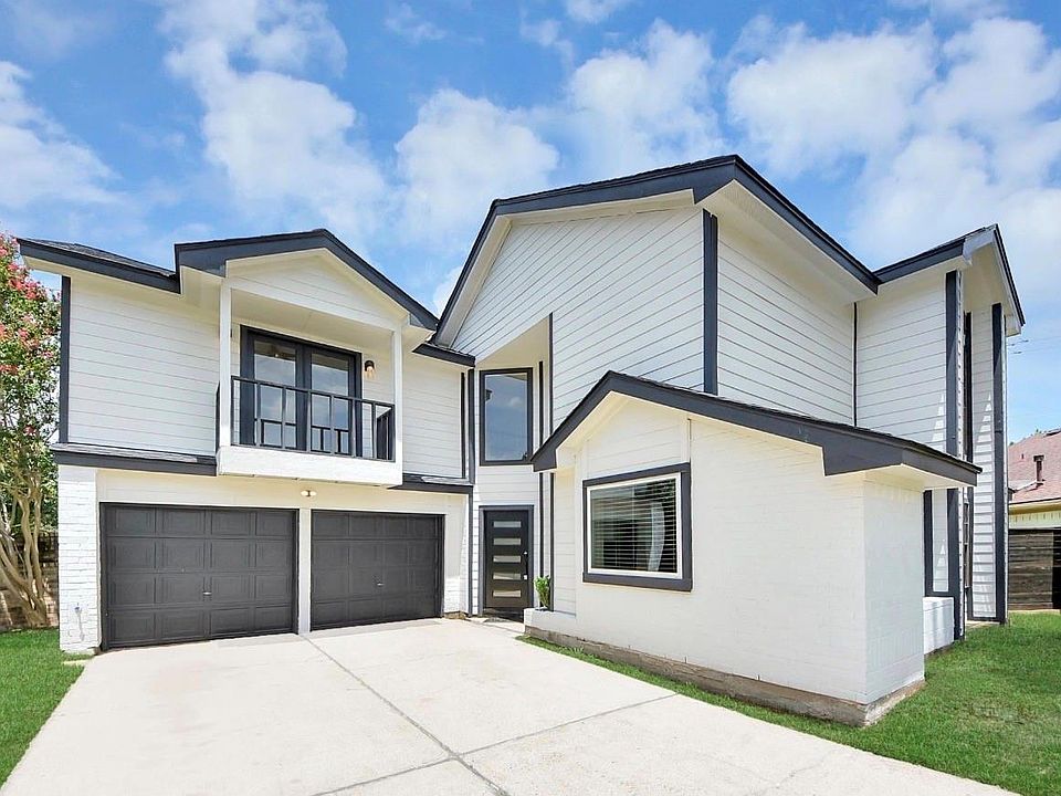 1st image of 7842 Poitiers Dr