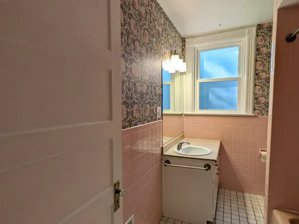 373 Woodward Ave, Buffalo, NY 14214