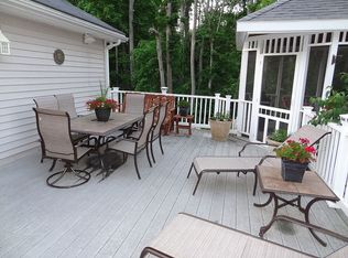 7 Forge Village Rd, Westford, MA 01886