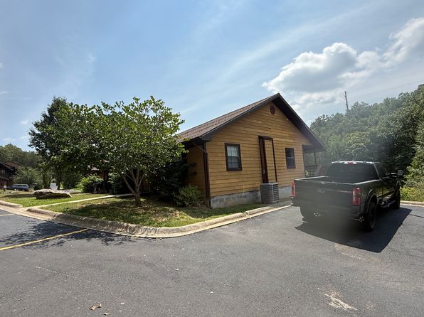 1133 Acacia Club Rd APT 10