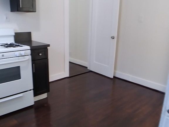 2nd image of 1116 W 58th Pl #1116