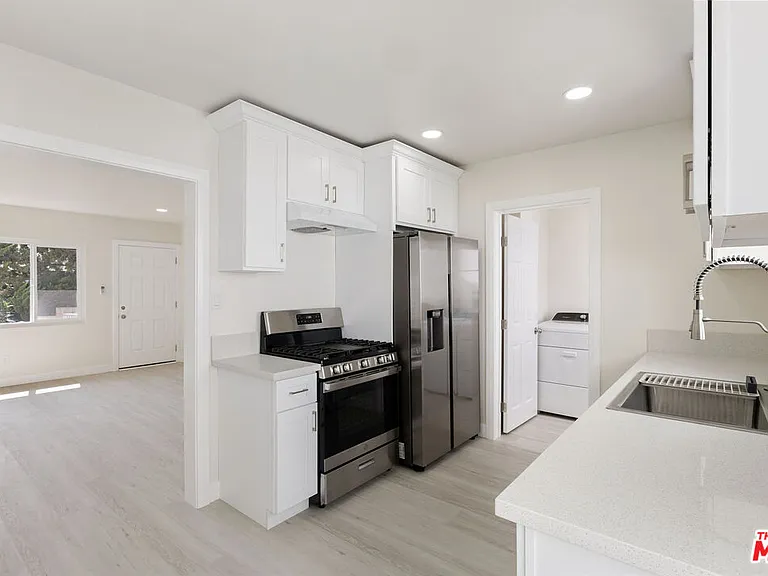 7131 Ramsgate Ave — Photo 11