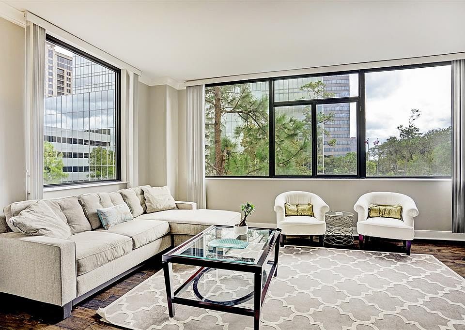 1st image of 4950 Woodway Dr Unit 410