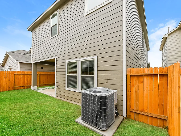 7918 Tuscan Cypress Dr — Photo 16