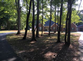 2973 Jones Mill Rd, Whitesburg, GA 30185