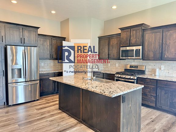 4th image of 2319 Sienna Dr