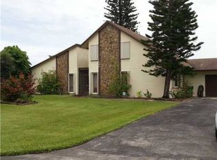 1640 SW 120th Ter, Davie, FL 33325