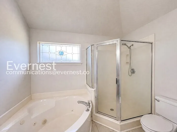 11648 Leewood Dr — Photo 9