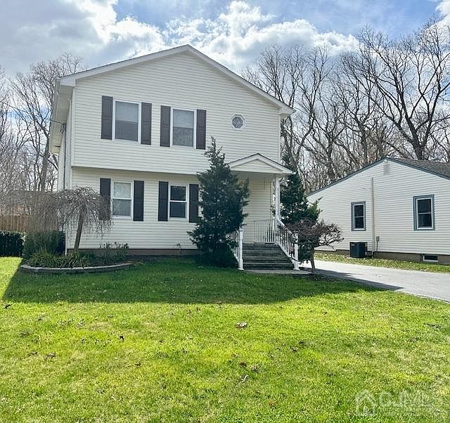 46 Lake Ave, Helmetta, NJ 08828 Zillow