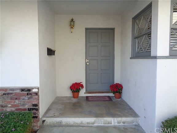 4th image of 1441 S Nutwood St