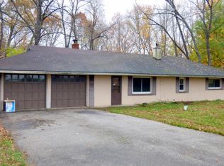 57593 Twin Lakes Rd, Cassopolis, MI 49031