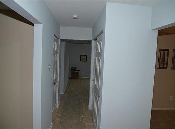 3rd image of 10337 Corbeil Dr APT A