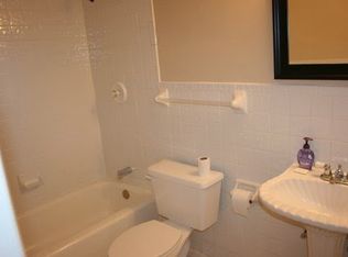 108 Paradise Harbour Blvd APT 103, North Palm Beach, FL 33408