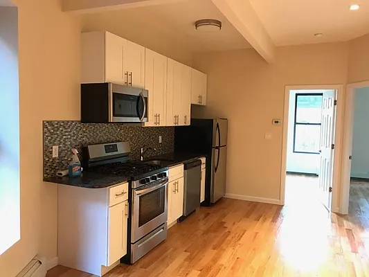 Rented by Maz Group NY | media 25