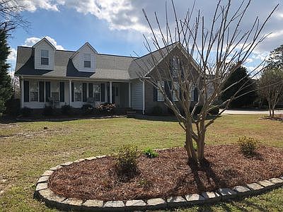 2nd image of 5000 Woods Edge Dr