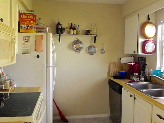 5th image of 400 N Flagler Ave #6