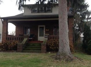 5016 N Barton Rd, Lyndhurst, OH 44124