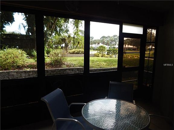 3rd image of 102 Southampton Pl #233