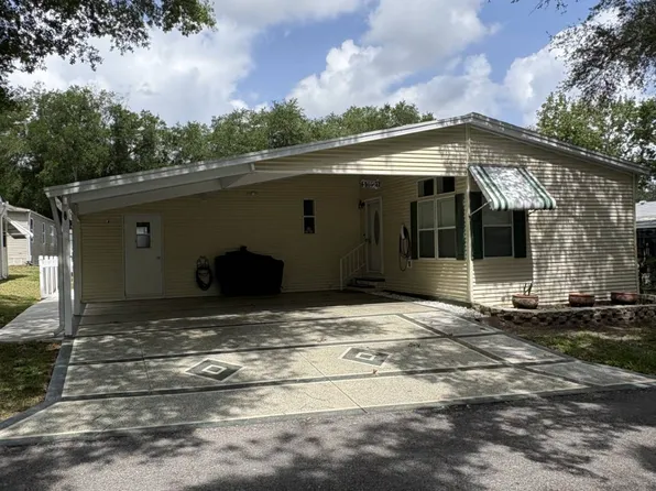11121 Mustang Dr, Dade City, FL 33525