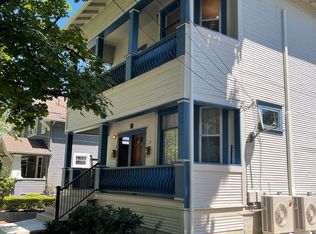 5718 S Corbett Ave, Portland, OR 97239