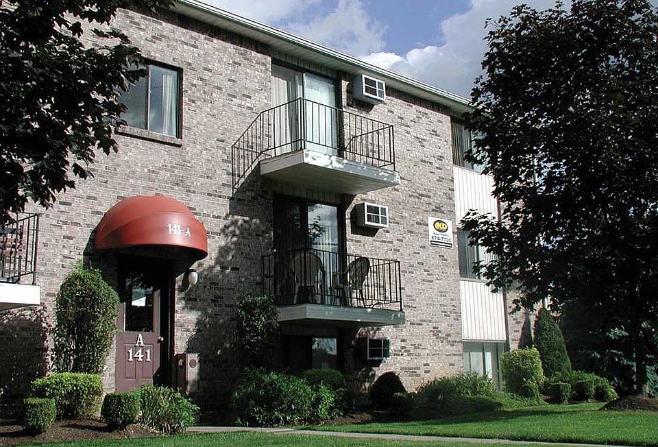 Witmer Road Apartments