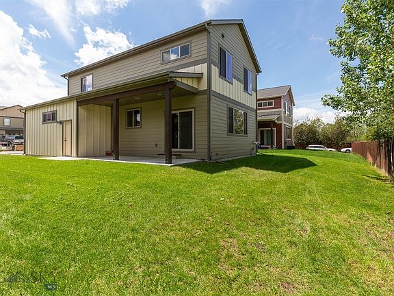 5th image of 2473 Daffodil St