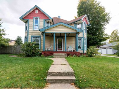 409 E 4th St, Brookston, IN, 47923