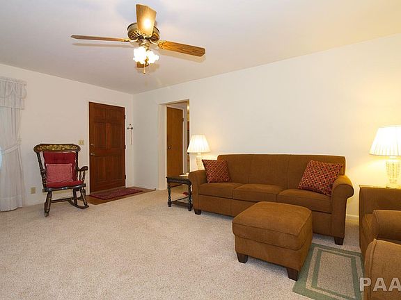 4th image of 2823 N Rockwood Dr