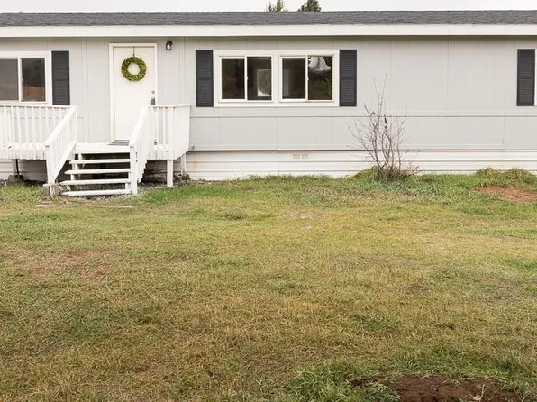 12604 E Bridges Rd, Elk, WA 99009