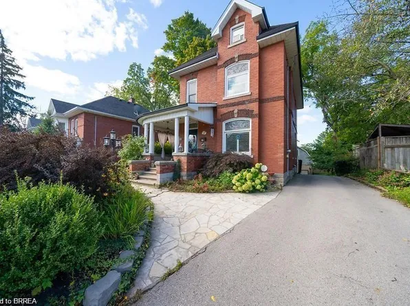 284 Colborne St N, Norfolk County, ON N3Y 3V5