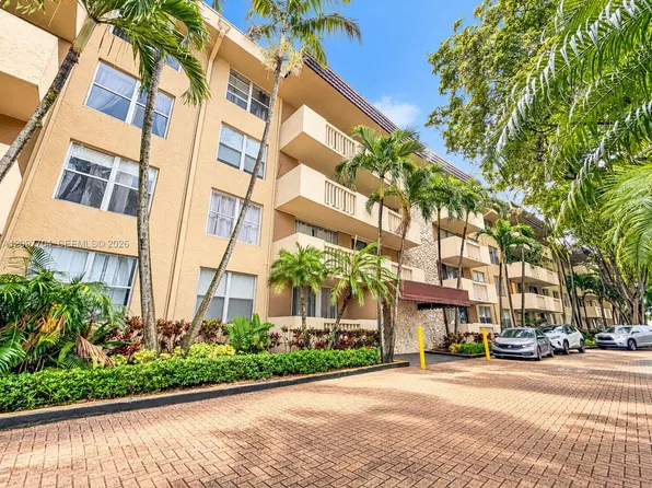 1800 Sans Souci Blvd APT 236, North Miami, FL 33181
