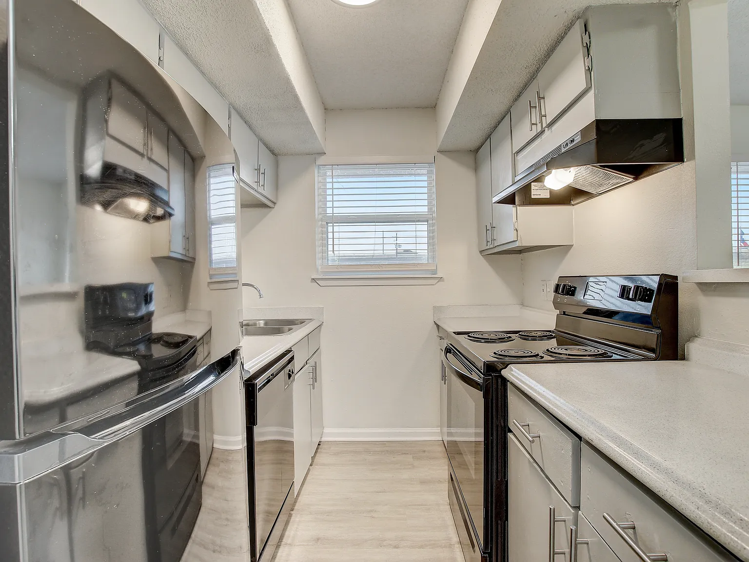 Highpoint North — Photo 1