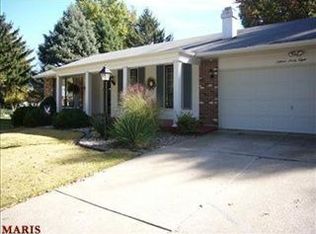 1548 Spangler Dr, Florissant, MO