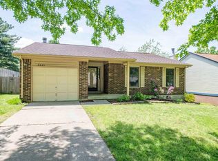 3961 Hillside Dr, Lexington, KY 40514
