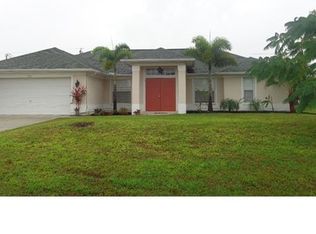 1726 SW 1st Pl, Cape Coral, FL 33991