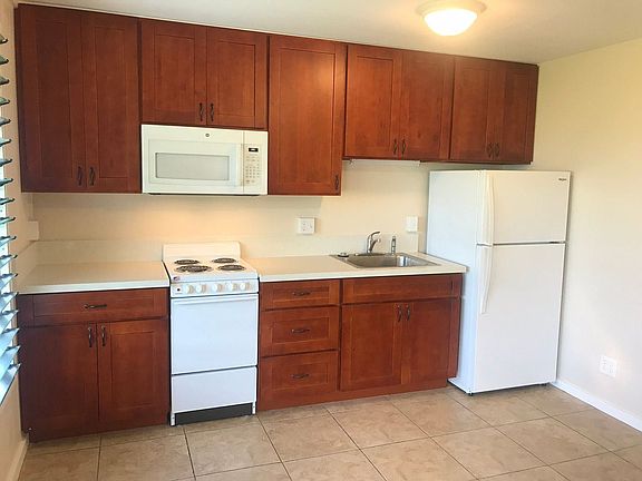 4th image of 35 Naniluna Pl APT H