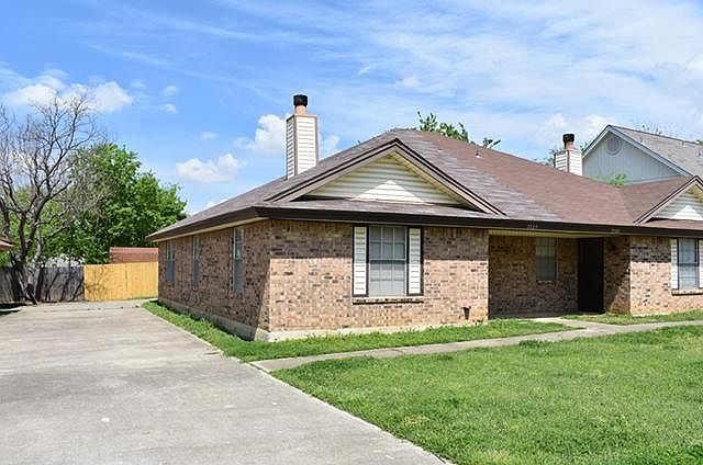 1st image of 7725 Sable Ln