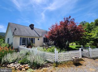 14 Riggs Dr, Hedgesville, WV 25427